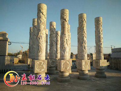 12生肖文化柱
